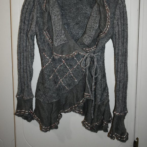 SOLD 🦋 FORLA PARIS Wrap Knit Cardigan Sweater - Picture 2 of 16